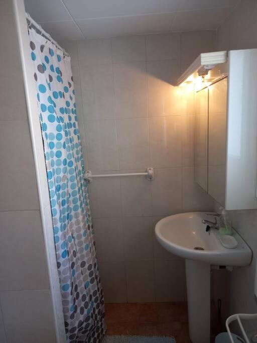 Nautilus Agradable Villa A 5 Minutos A Pie De La Playa Roses Exterior photo