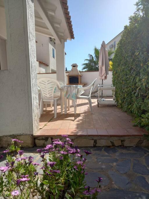 Nautilus Agradable Villa A 5 Minutos A Pie De La Playa Roses Exterior photo