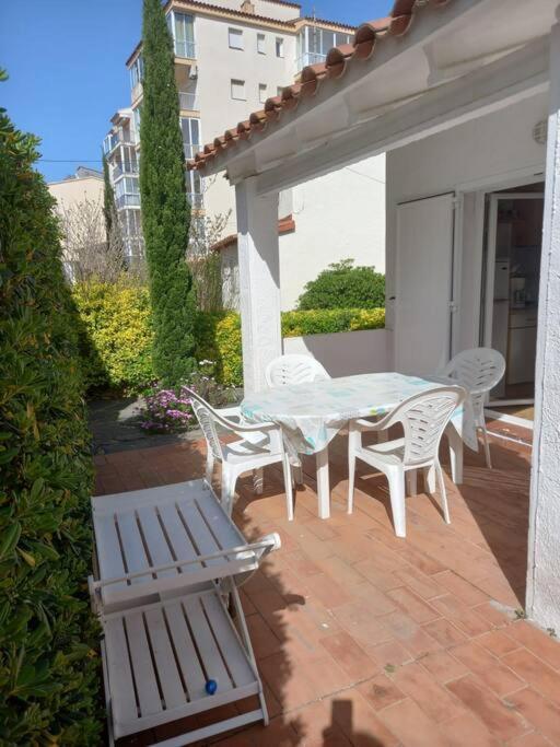 Nautilus Agradable Villa A 5 Minutos A Pie De La Playa Roses Exterior photo